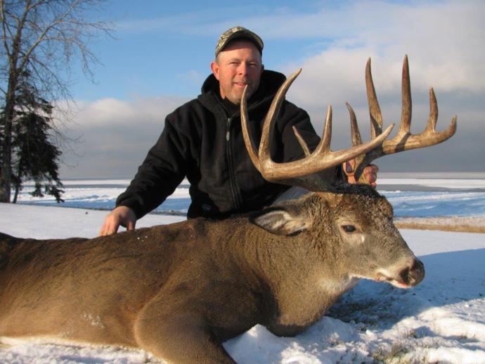 Whitetail Hunting Rates/Dates